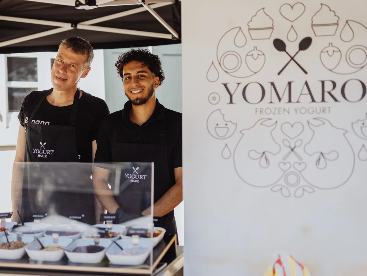 Indoor-Theke / Mobile Bar von Yomaro Frozen Yogurt in Meerbusch